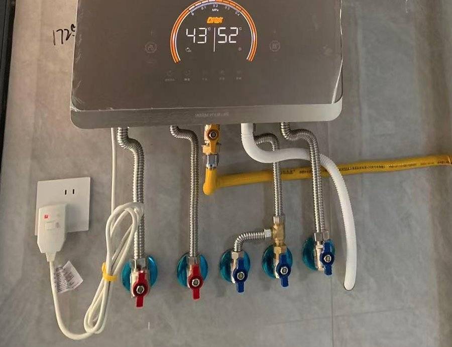 Kotłownia z kotłem gazowym na LPG i miedzianą instalacją